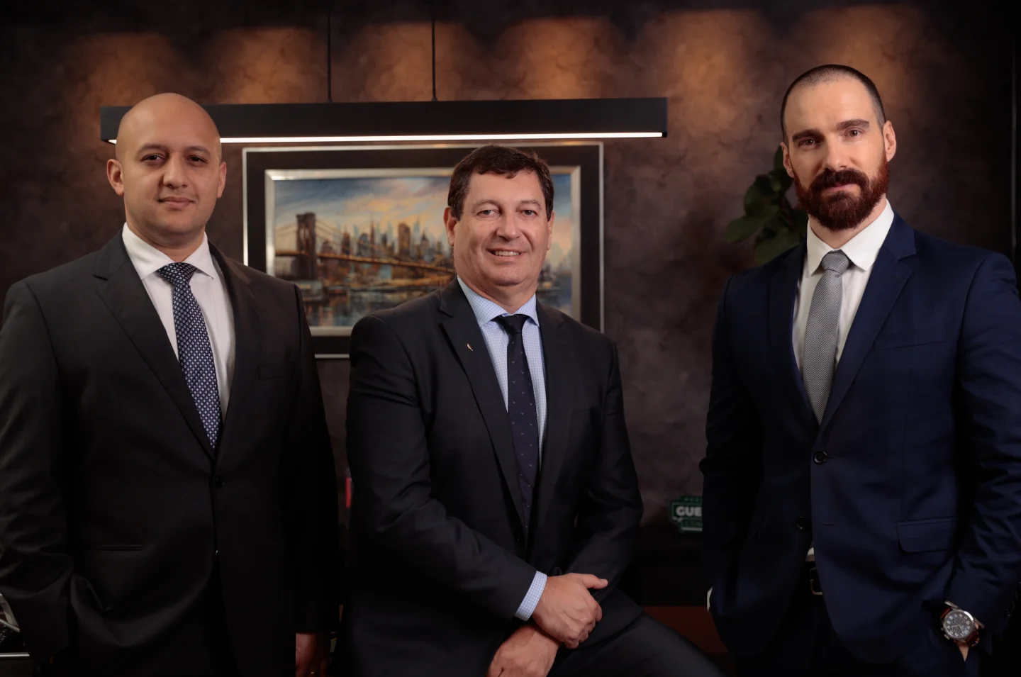 Franchesco Maraschin de Freitas, Rogério Mansur Guedes e Lucas Carini, sócios da Guedes Advocacia